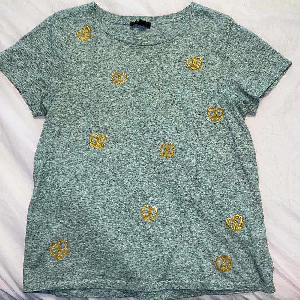 Like-new J Crew Pretzel Shirt - L